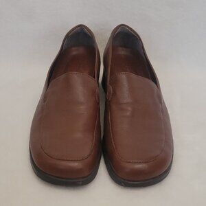 Naturalizer Brown Flats Size 7.5
